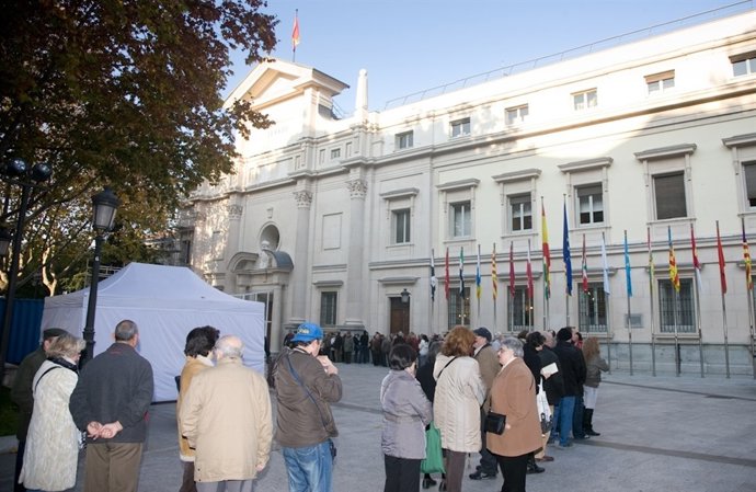 Jornadas De Puertas Abiertas En El Senado