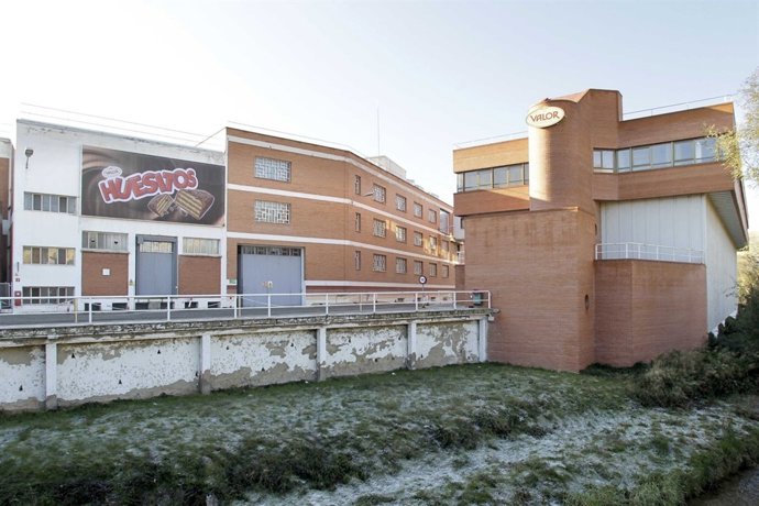 Fachada de la planta de Chocolates Valor en Ateca (Zaragoza)