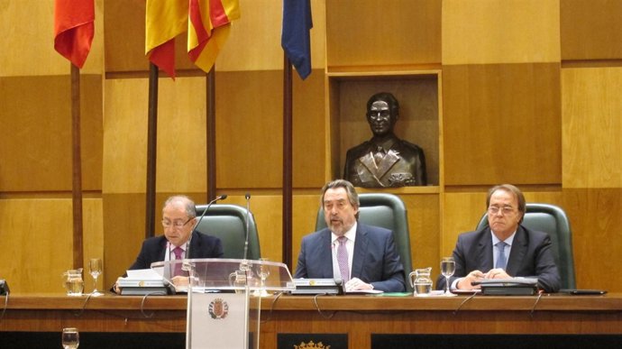 Fernando Gimeno, Juan Alberto Belloch y Carlos Pérez Anadón
