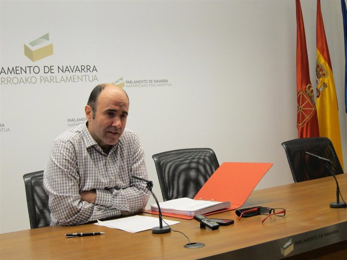 El parlamentario de Geroa Bai Manu Ayerdi