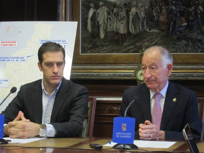 Amat, en rueda de prensa