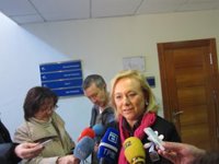 Mercedes Fernández cree que "hablar antes de conocer es de gente poco consistente"