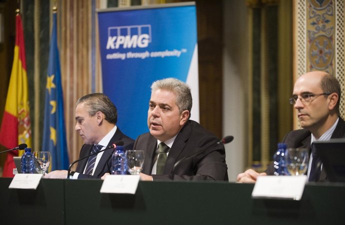 Juan José Medina en una jornada sobre la Reforma de la Administración Pública 