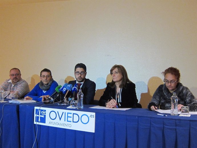 Victor García Ordás, Gerardo Antuña, Esther Díaz y Celeste Idriago