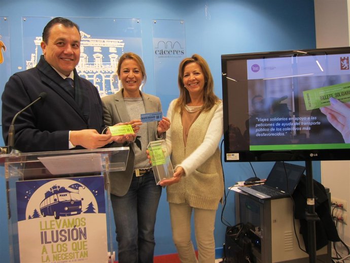Campaña 'Billete Solidario' De Los Autobuses Urbanos De Cáceres