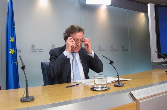 De Santiago-Juárez en la rueda de prensa del Consejo de Gobierno