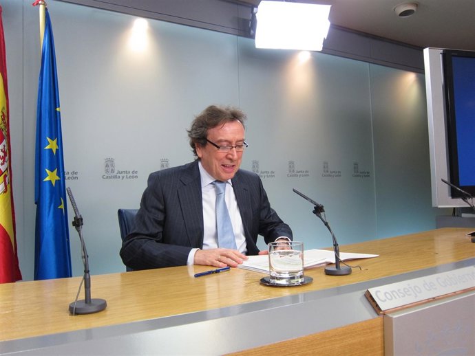 De Santiago-Juárez en la rueda de prensa posterior al Consejo de Gobierno