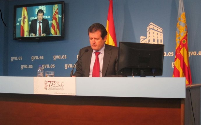 José Císcar en la rueda de prensa posterior al pleno del Consell