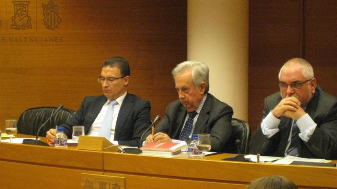 Castellano en la Comisión de las Corts