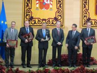 Valcárcel defiende que "la Constitución ha de estar siempre a salvo de los vaivenes políticos"