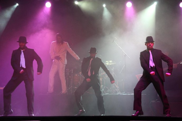 El musical homenaje a Michael Jackson 'Moonwalker.The show' .