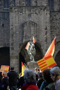 La Guàrdia Urbana xifra en 5.000 els assistents a l'acte per la Constitució a Barcelona