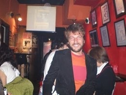 El poeta madrileño Raúl Campoy 