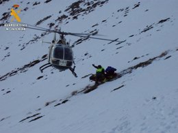 Rescate de dos montañeros en el término de Espinosa de los Monteros