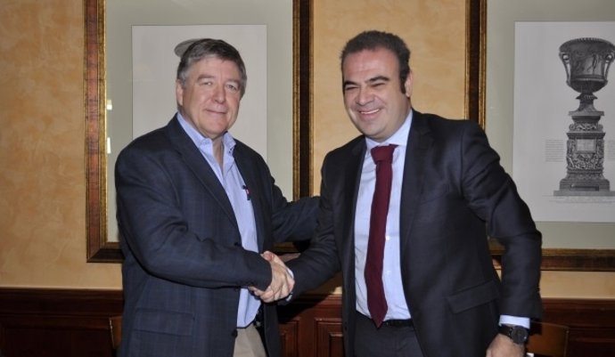 Acuerdo Meliá con sindicato trabajadores hostelería