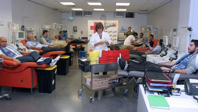 Donación de sangre Estudiantes y Cruz Roja 