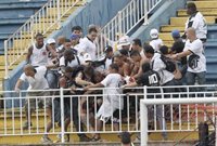 Rousseff condena los altercado violentos en las gradas de los estadios brasileños