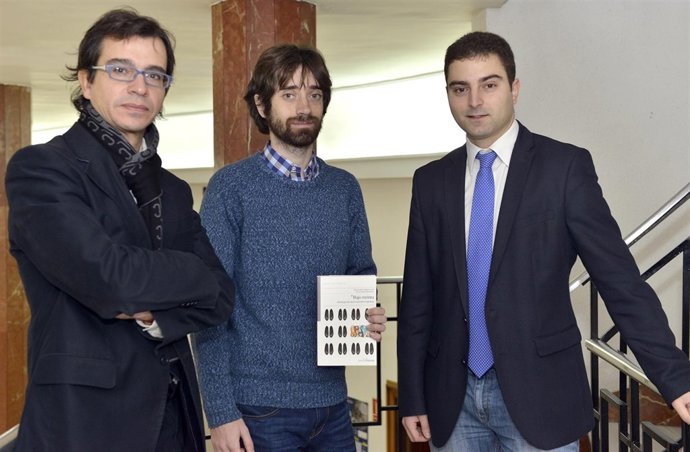 Presentación del libro 'Bajo Treinta'