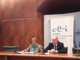La vicerrectora y el rector de la Universidad de Oviedo