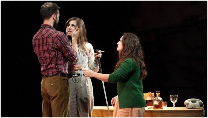 Escena de la obra teatral 'Los ojos' 