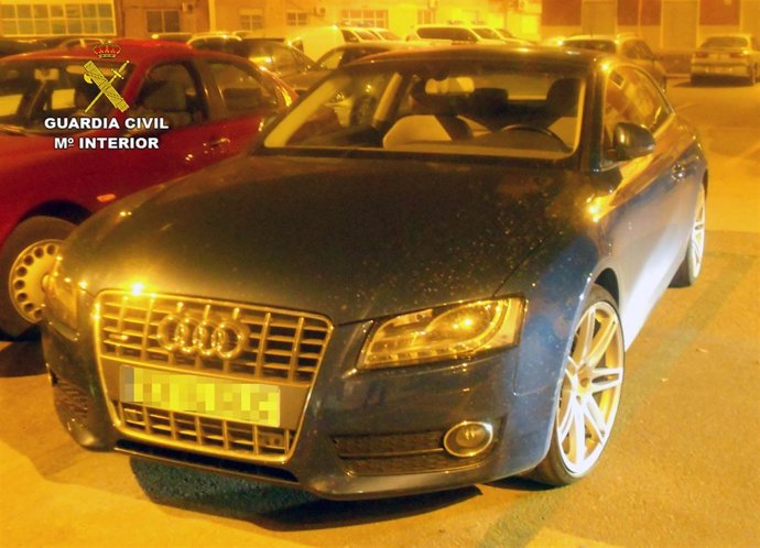 La Guardia Civil detiene a un conductor que circulaba a más del doble 