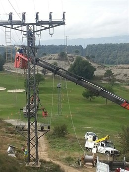 Trabajos de Endesa en la línea eléctrica de Osona