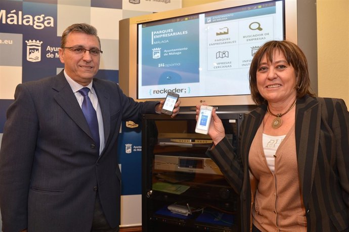 Sergio Cuberos y Ana Navarro en rueda de prensa