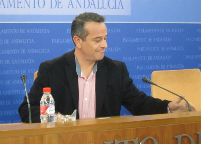 José Antonio Castro, hoy en rueda de prensa