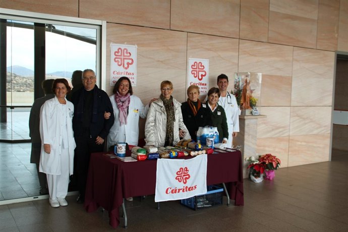 Montesinos saluda a voluntarios 