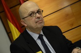 Nacho Villa en Comisión 7                        