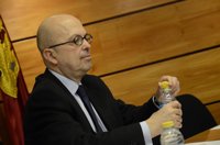 Villa invita al PSOE a "entrar en RTVCM y decir lo que quiera" y asegura que la pluralidad "está más que asegurada"