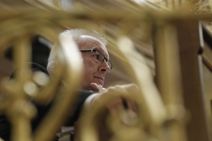 Cayo Lara en el Pleno del Congreso