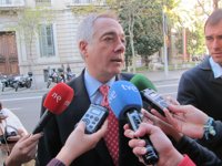 Pere Navarro (PSC) pide mesas de diálogo con el Estado y no simposios "de división"