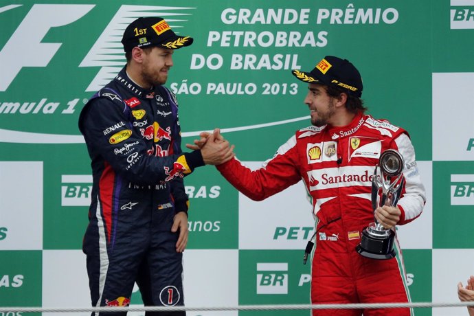 Fernando Alonso y Sebastian Vettel en Brasil