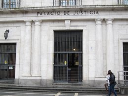Fachada de la Audiencia de Valladollid.