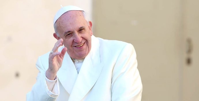 Papa Francisco, persona más popular en Facebook