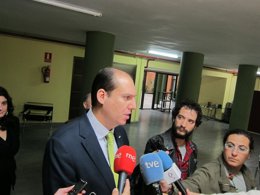 Luis Alfonso Hernández Carrón