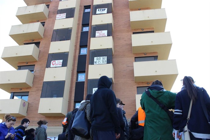 Edificio desalojado de Salt