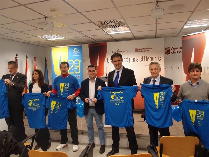 Presentación de la camiseta       