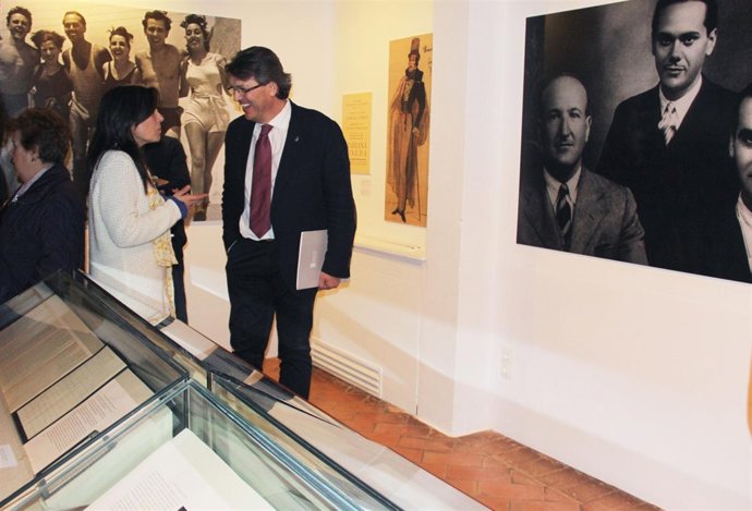 Exposición homenaje a Cernuda