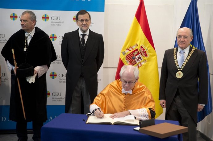 Rajoy en la investidura de Van Rompuy como Doctor Honoris Causa