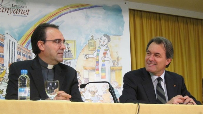 Jesús Díaz (superior Hijos Sagrada Familia),pte.Generalitat Artur Mas