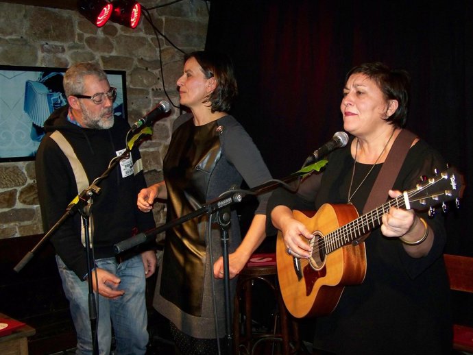 Presentación de CoraSons en Santiago 