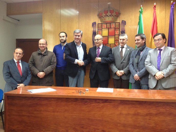 El alcalde de Jaén y el presidente del Real Jaén en rueda de prensa