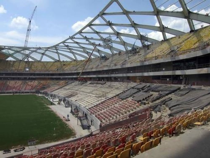 Obras de construcción del Arena de Manaos