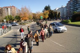 Imagen de la cadena humana realizada en el barrio vigués de Coia