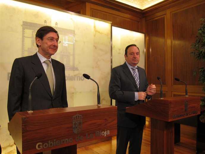 Sanz y Goirigolzarri firman convenio FP