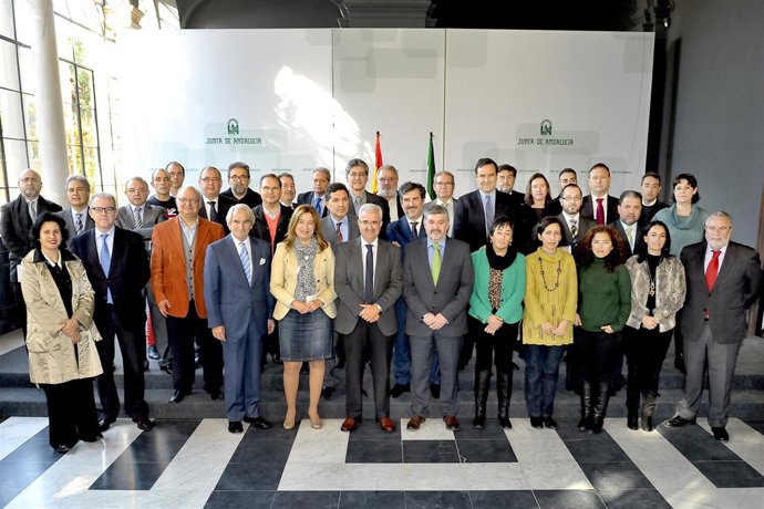 Jiménez Barrios preside la creación de la Mesa del Sector Audiovisual andaluz