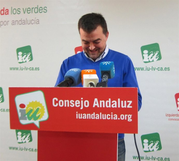 Antonio Maíllo, hoy ante los medios