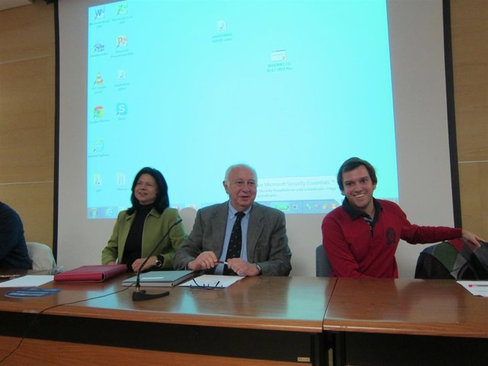 Celebración del claustro de la USC